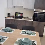 Baia Delle Rose Via Santo Stefano 18 Apartamento Costa Volpino
