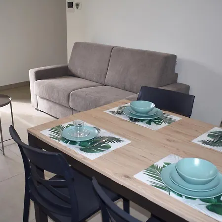 Apartamento Baia Delle Rose Via Santo Stefano 18 Costa Volpino