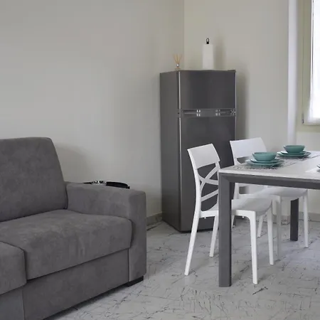 Baia Delle Rose Via Santo Stefano 18 Apartamento *